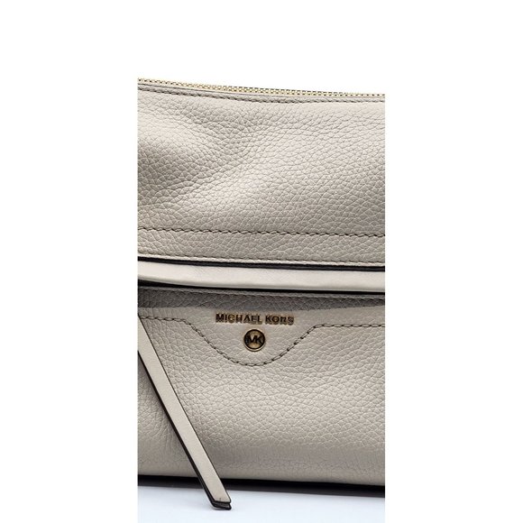 New Michael Kors Small Crossbody $248.00 - Picture 2 of 9